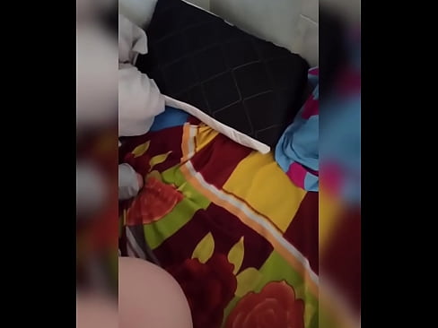❤️ Менин комнаташым үйдө жалгыз калат, анткени күйөөсү каникулга кетип жатат, мен аны сиккенге жана эшегин сүткө толтурганга мүмкүнчүлүк берем Порно порно ky.xsexshop.ru ❌